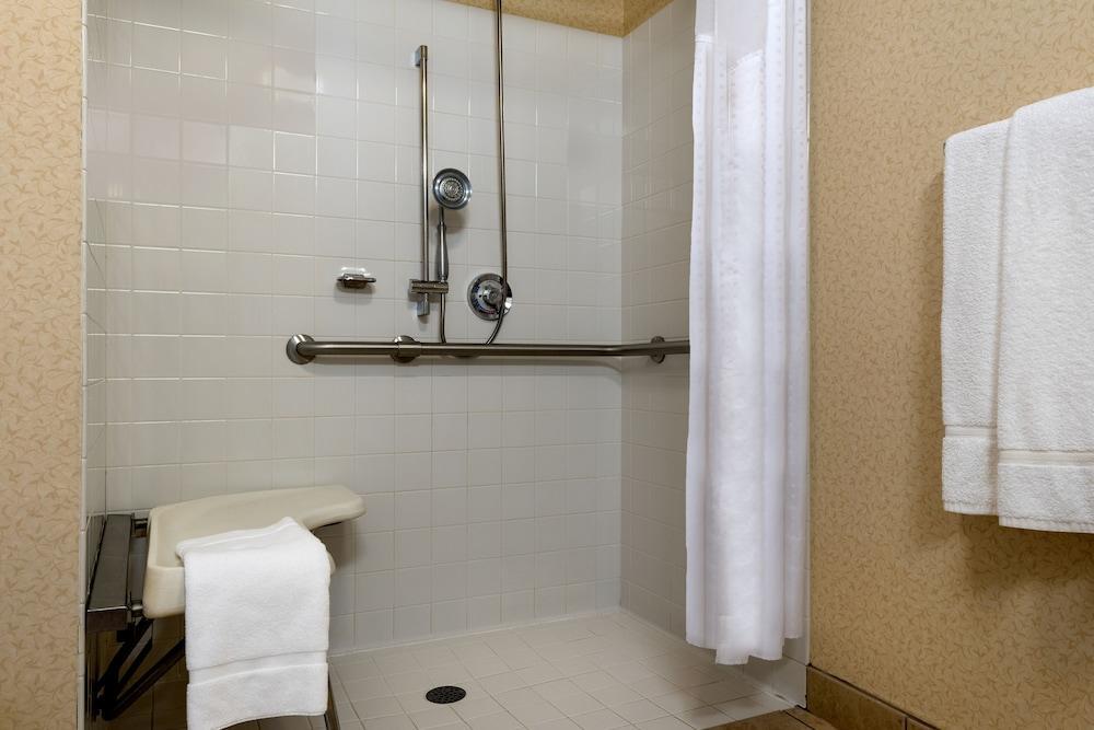 Holiday Inn Express Wilson I-95 By Ihg Екстер'єр фото