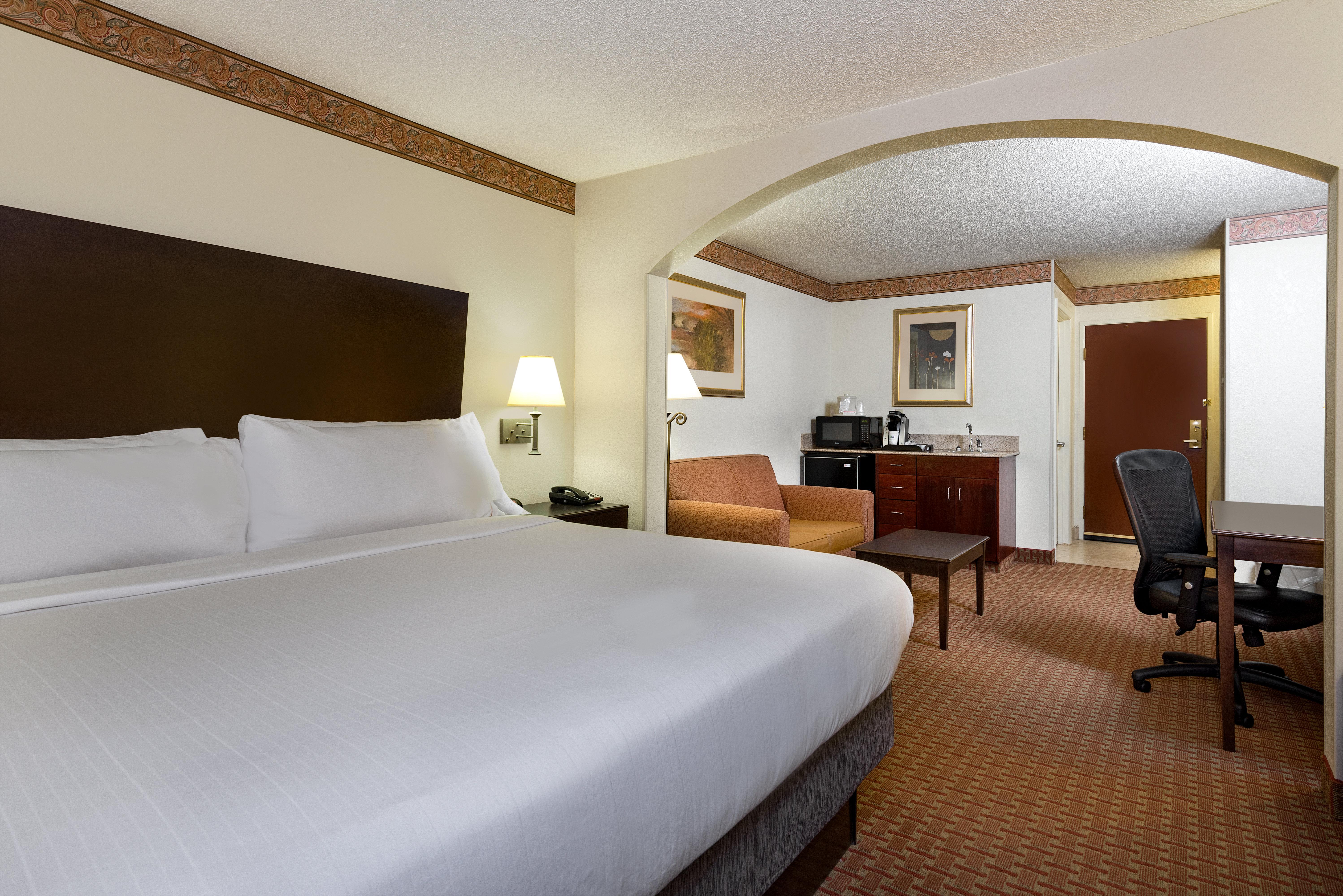 Holiday Inn Express Wilson I-95 By Ihg Екстер'єр фото